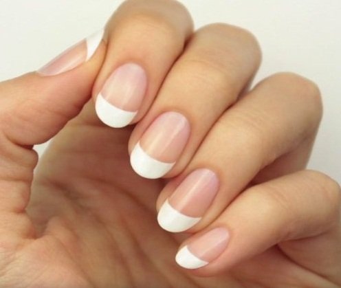 French Tip Acrylic Nails – Round