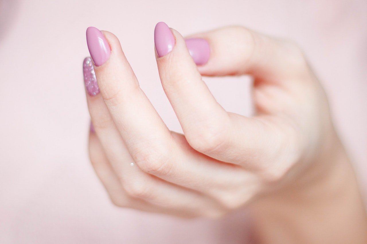 30+ Pretty Pink Acrylic Nail Designs You Must Definitely Try Out Next Time