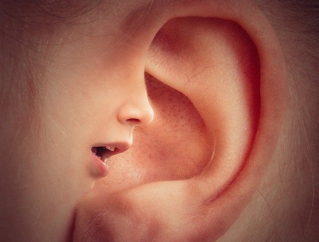 Right Ear Ringing Biblical Meaning What Is The Biblical Meaning Of 